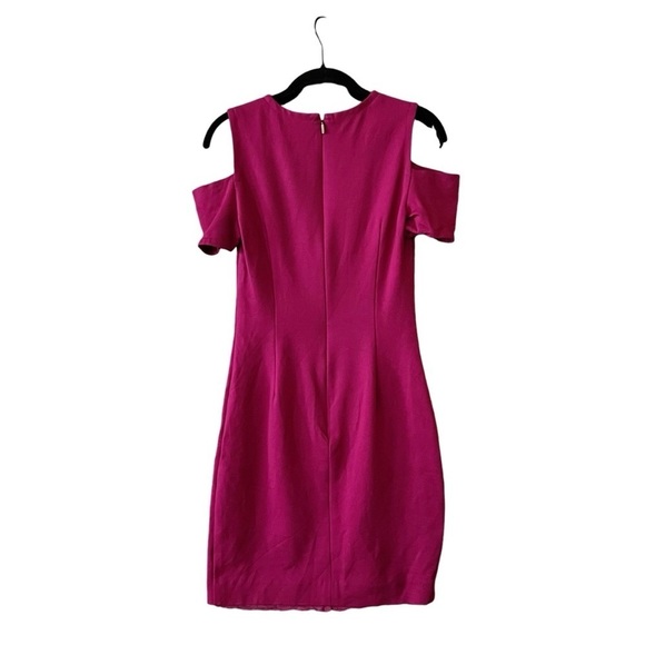 Trina Turk Dress Women's Size 2 Magenta Short Sleeve Wedding Guest Sheath Career - Picture 3 of 6